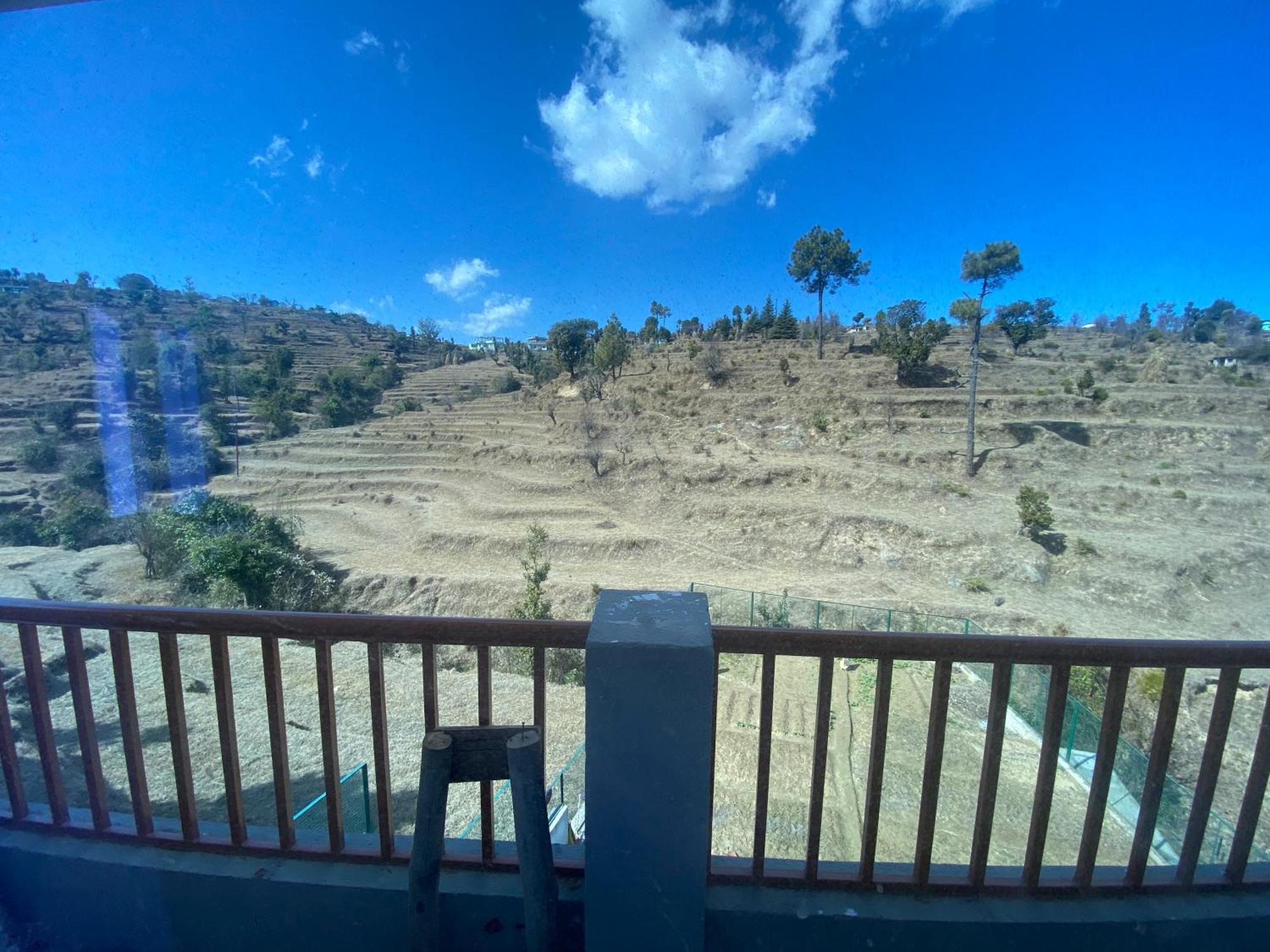 Brook Cottage Champawat エクステリア 写真