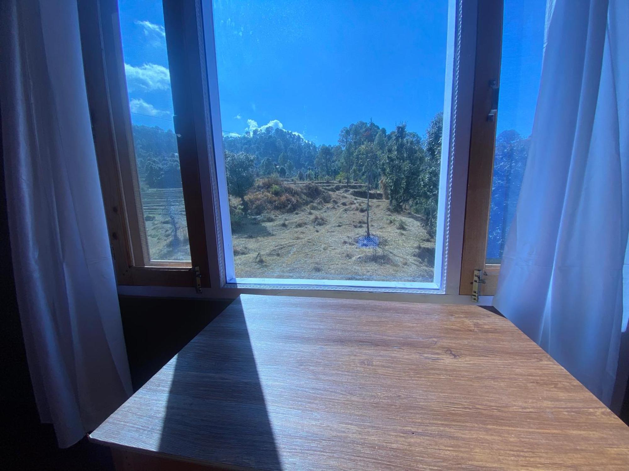 Brook Cottage Champawat エクステリア 写真