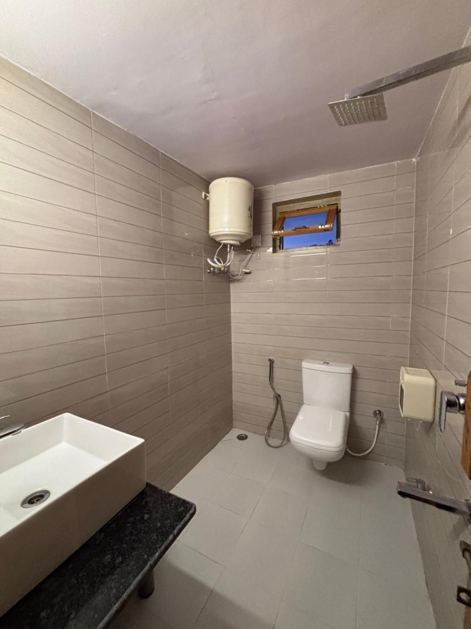 Brook Cottage Champawat エクステリア 写真